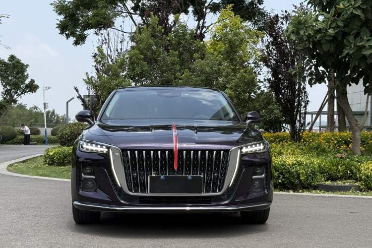 Used Hongqi H5 2023 2.0T Automatic Smart Connect Flagship Edition
