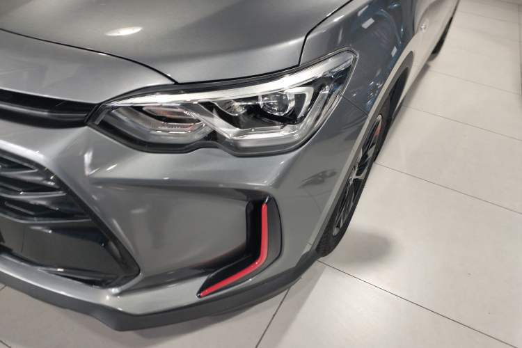 Used Chevrolet Orlando 2019 Redline 530T Automatic Enjoyment Version (5+2 Seating) China VI
