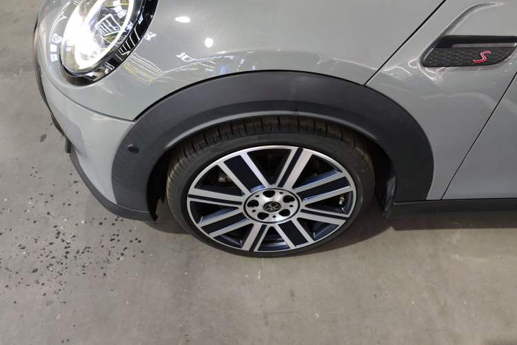 Used MINI MINI 2023 2.0T COOPER S Artist