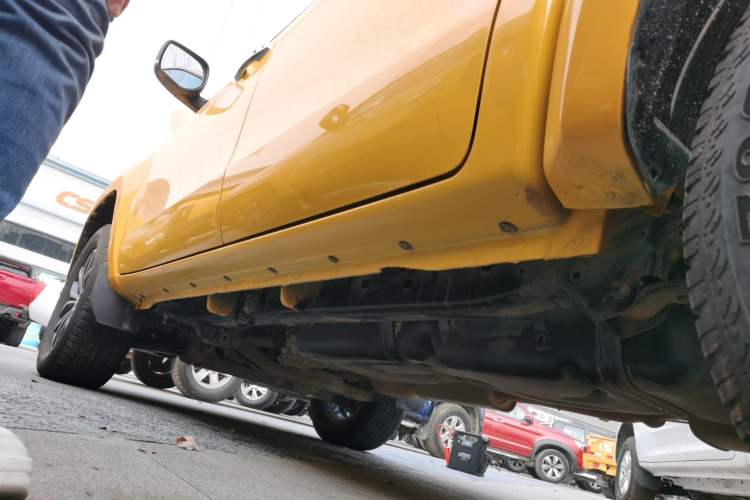 Used JMC Yuhu 9 2019 2.0T Manual Gasoline 4x4 Comfort Edition