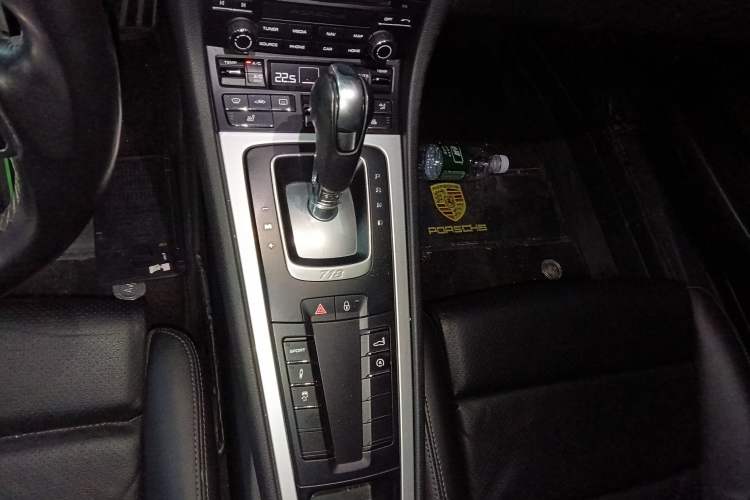 Used Porsche 718 2016 Cayman 2.0T