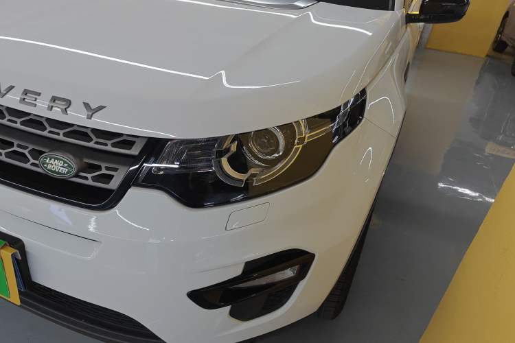 Used Land Rover Discovery Sport 2019 240 PS PURE Edition China VI Standard
