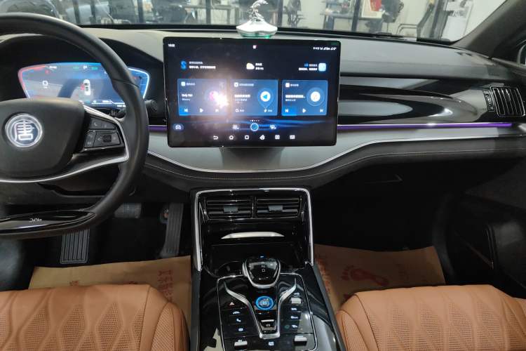 Used BYD Tang New Energy 2023 DM-i Champion Edition 112KM Prestige Model