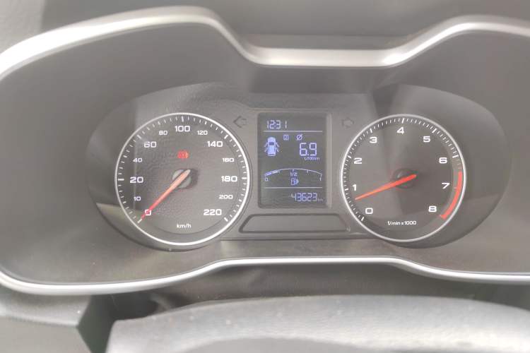 Used MG ZS 2017 1.5L Manual Elite Edition