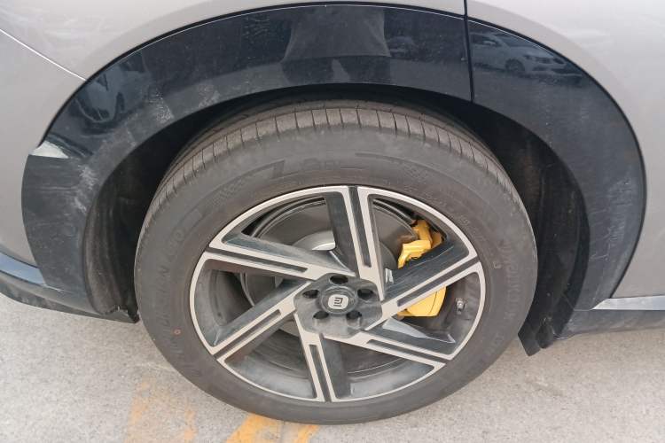 Used  YU7 2025 Ultra-Long Range Rear-Wheel Drive Version
