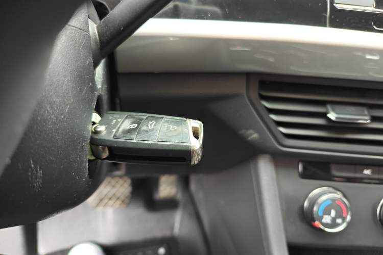 Used Volkswagen Bora 2020 1.5L Automatic Fashion Edition
