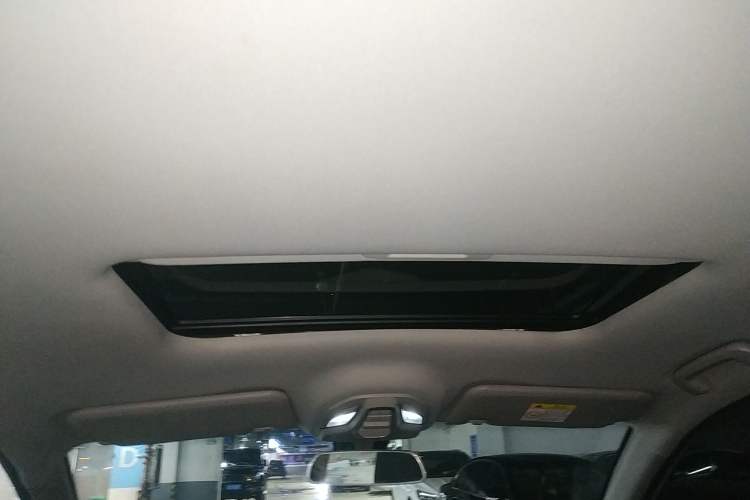 Used Wuling Jiachen 2022 1.5T CVT Deluxe Flagship Edition
