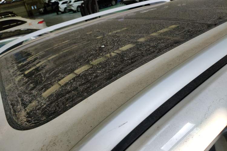 Used JMC Yusheng S330 2016 1.5L GTDi Automatic Two-Wheel Drive Flagship Edition
