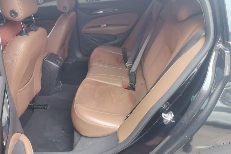 Used Buick Regal 2019 20T Luxury Model China VI Standard