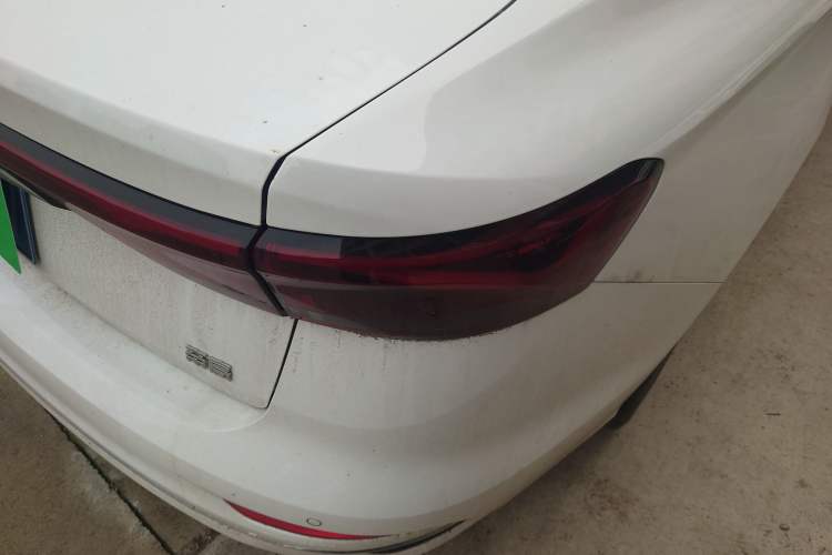 Used Geely Auto Emgrand 2025 4th Generation 1.5L CVT Luxury Version
