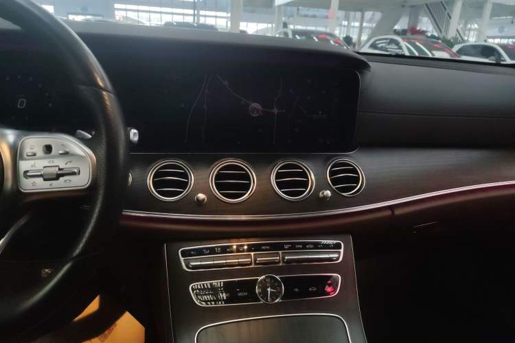 Used Mercedes-Benz E-Class 2019 E 260 L Sport Edition