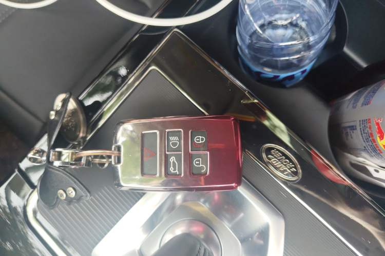 Used Land Rover Range Rover Evoque 2023 Aurora L 249 PS Collins Antique Bronze Special Edition
