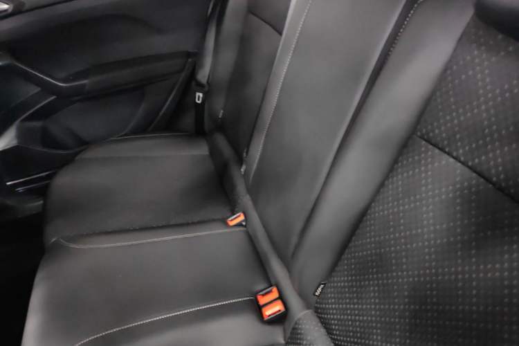 Used Volkswagen Tacqua 2023 200TSI DSG Joy-Connect Edition
