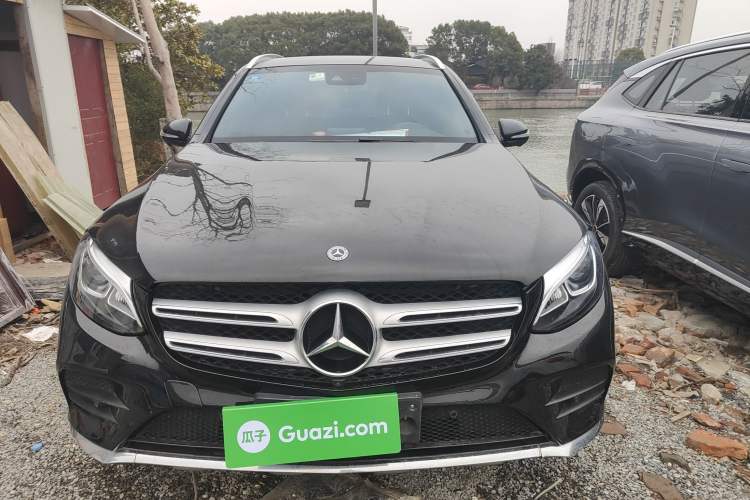 Used Mercedes-Benz GLC 2018 GLC 260 4MATIC Luxury Model