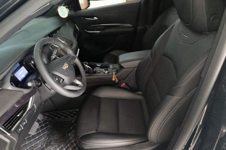 Used Cadillac XT4 2021 28T Two-Wheel Drive Tech Edition
