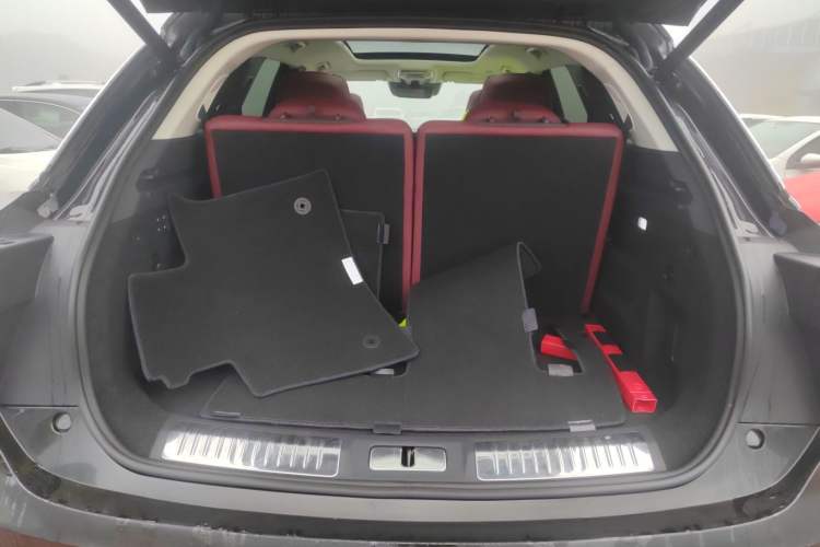 Used Hongqi E-HS9 2022 690 km Range Flagship Edition Six Seats