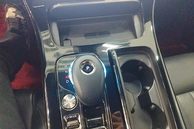 Used GAC Trumpchi M8 2023 Zongshi Series Dual-Motor YuZun Edition