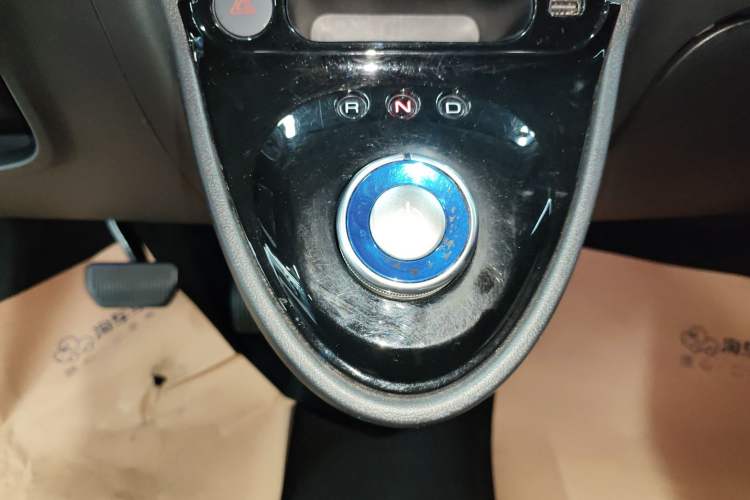 Used ORA Black Cat 2021 301 km Basic Version
