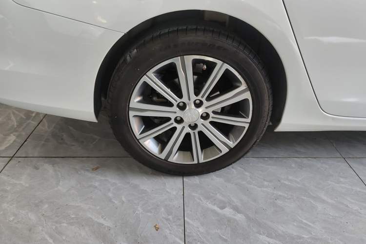 Used Peugeot 408 2014 1.8L Automatic Luxury Edition
