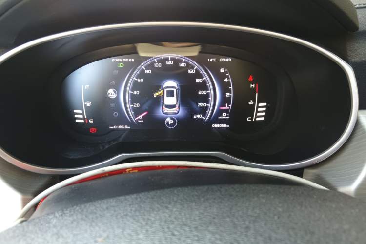 Used Geely Auto Emgrand X7 Sport 2020 1.8TD DCT Two-Wheel Drive Smart Connect 4G-Enabled Version