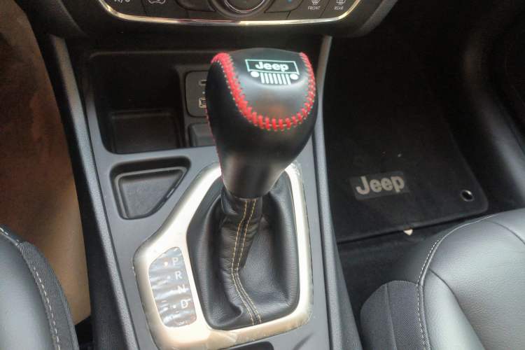 Used  Cherokee 2017 2.0L Superior Edition
