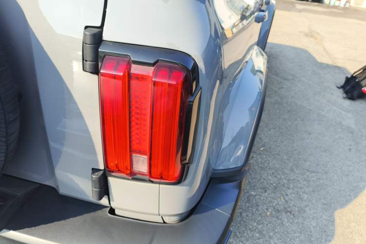 Used Tank 300 2021 City Edition 2.0T—Truly Stylish
