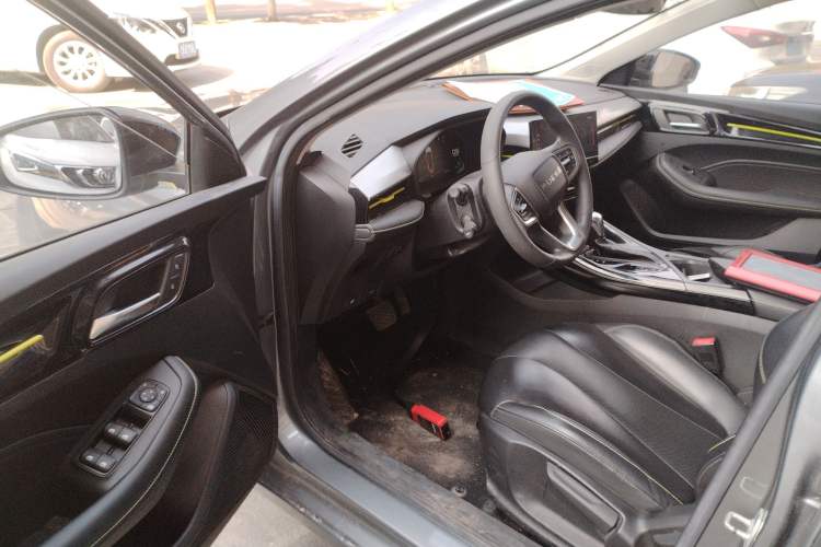 Used Roewe i5 2021 Revised Version 1.5L CVT Diamond Edition