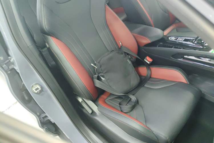 Used Geely Auto Coolray 2022 Bin Yue COOL 1.5TD DCT Ignite Edition
