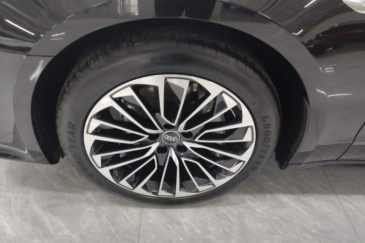 Used Audi A7L 2024 45 TFSI Luxury Edition