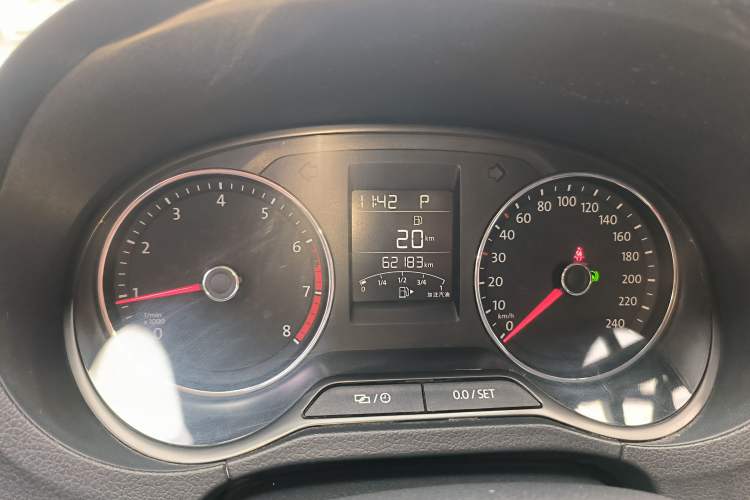 Used Volkswagen Polo 2016 1.6L Automatic Comfort Model