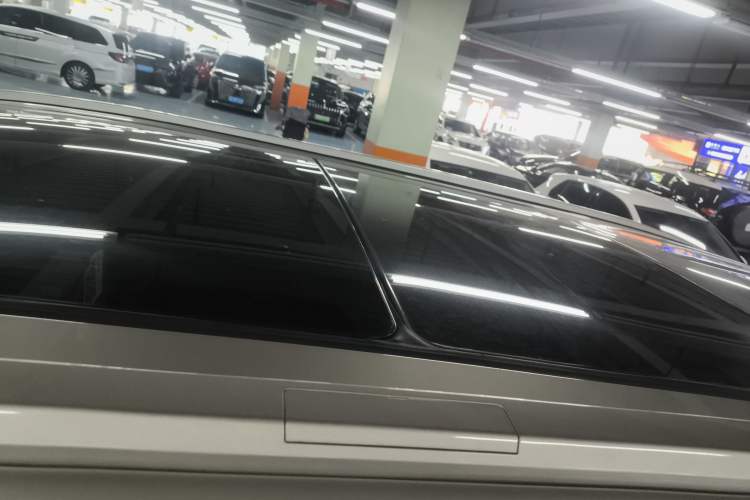 Used Toyota Highlander 2022 Dual-Engine 2.5L Two-Wheel Drive Prestige Edition 7-Seater
