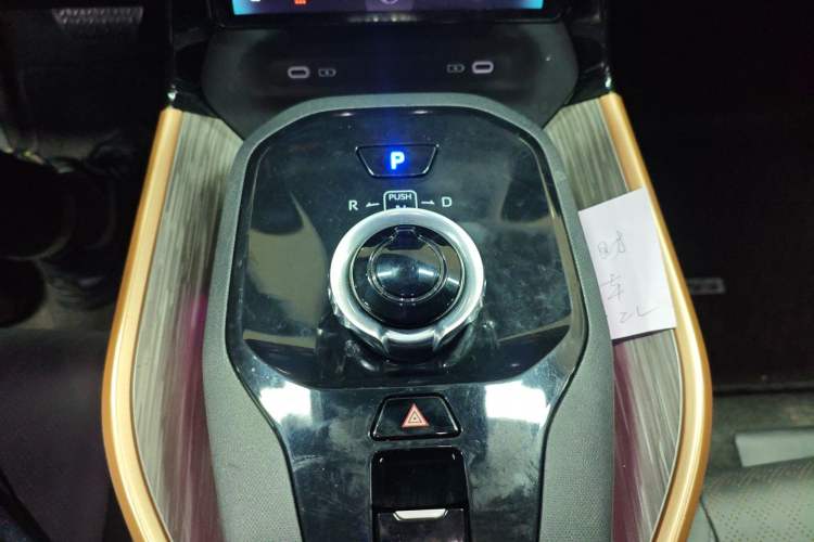 Used Toyota bZ3 2023 616 km Long-Range Premium
