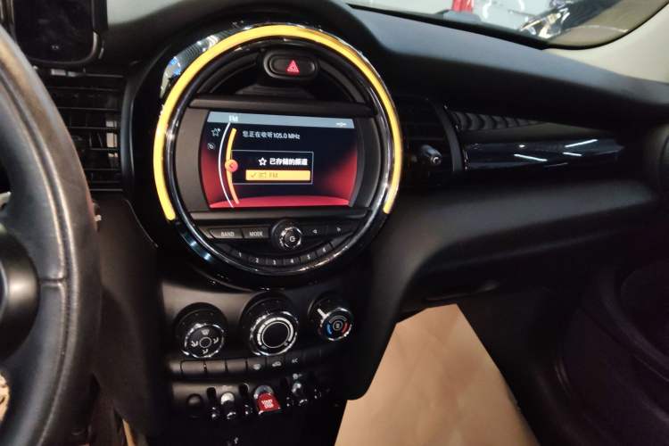 Used  MINI 2018 1.5T ONE PLUS
