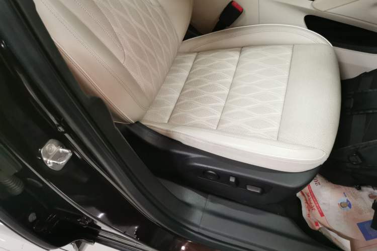 Used Buick Envision 2021 Encore Plus Avenir Aivia 7-Seater Edition
