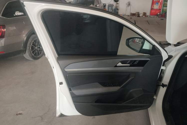 Used Volkswagen Lavida 2023 1.5L Automatic De Yi Edition
