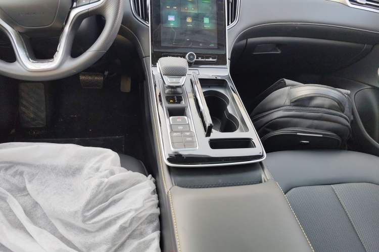 Used Roewe i6 MAX New Energy 2023 EV 420 Skyroof Special Edition
