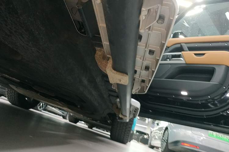 Used Land Rover Defender 2024 110 3.0T P400 Dark Edition
