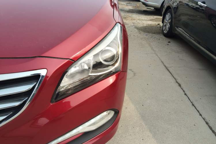 Used Hyundai Mistra 2014 1.8L Automatic Smart GLS
