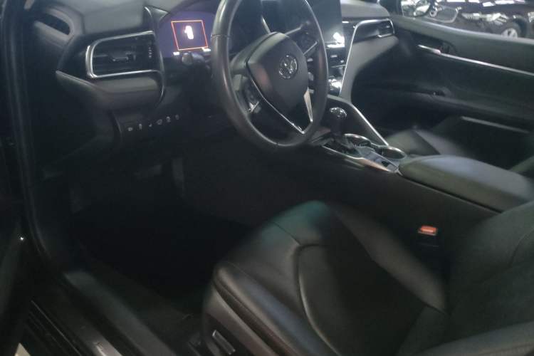 Used Toyota Camry 2021 2.5G Luxury Edition