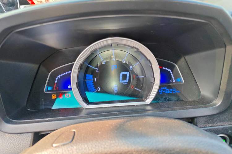 Used Luxgen U6 SUV 2014 2.0T ZhiZun Model