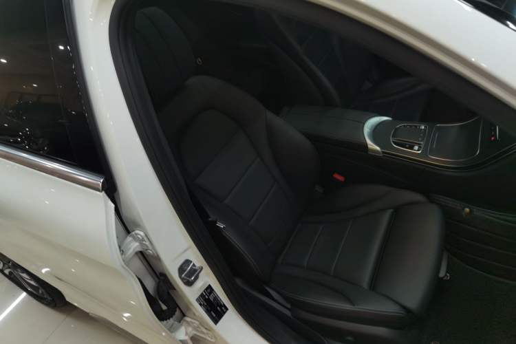 Used Mercedes-Benz C-Class 2019 Restyled C 260 L Sport Edition
