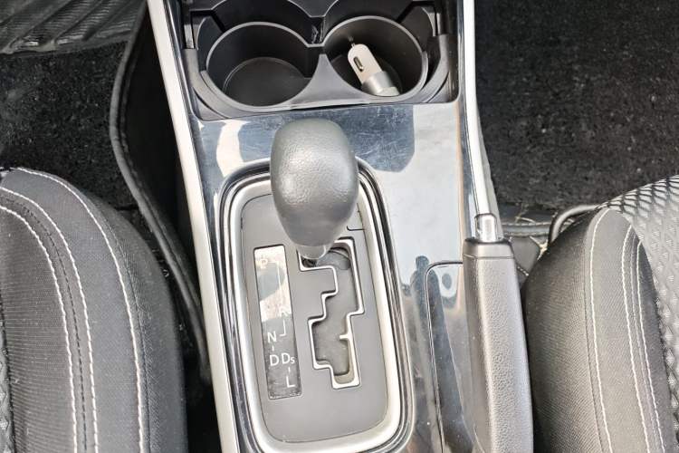 Used Mitsubishi Outlander 2020 2.0L Two-Wheel Drive Comfort Edition 5 Seats