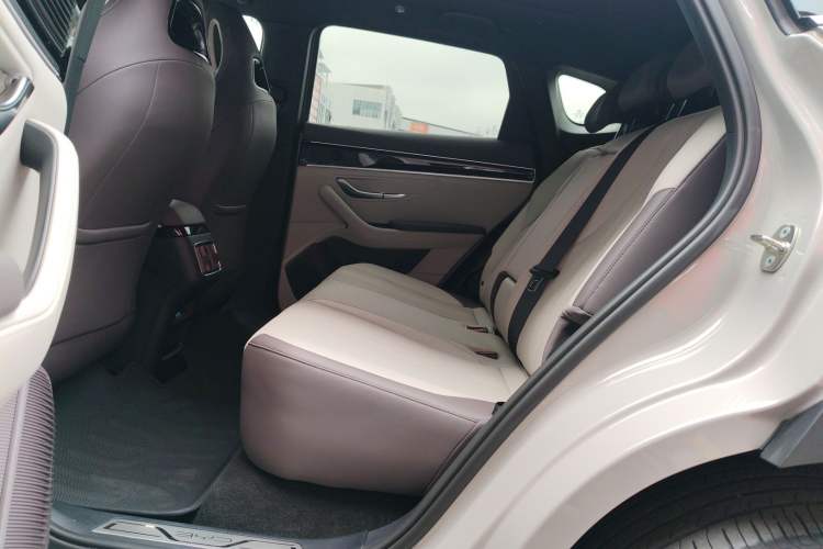 Used BYD Song PLUS New Energy 2025 EV Smart Drive Edition 605km Flagship Model
