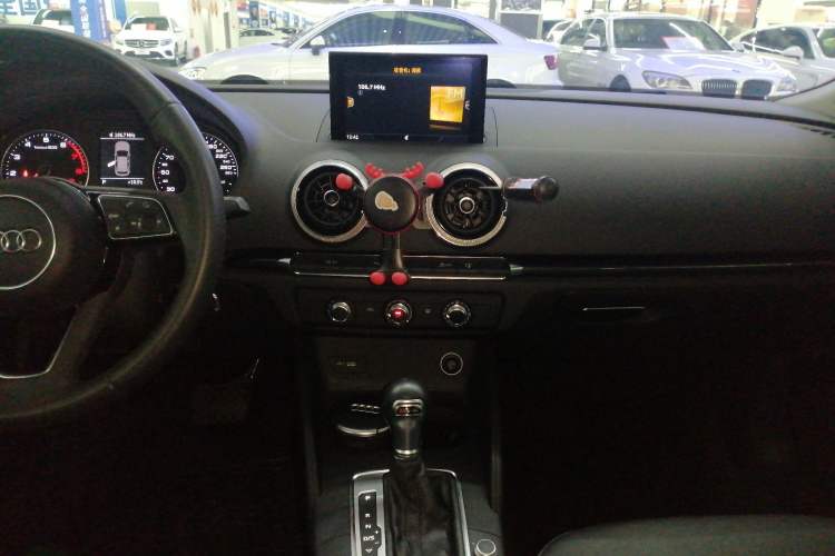 Used Audi A3 2017 Sportback 35 TFSI Fashion Model