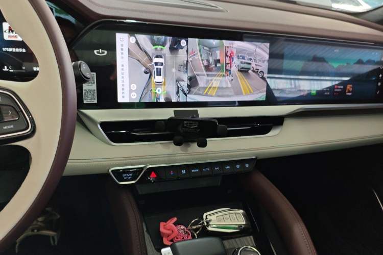 Used Geely Auto Monjaro L 2024 2.0TD High-Power Automatic Two-Wheel Drive Yunqi Version
