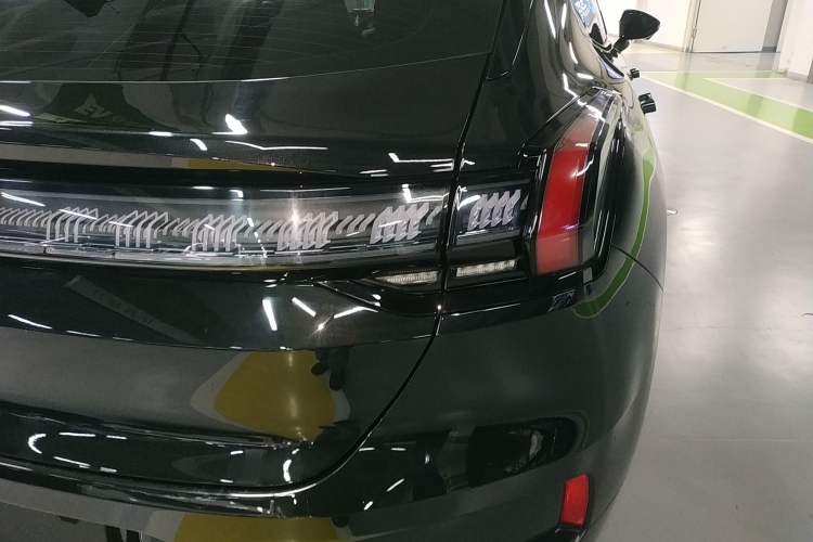 Used Zeekr 001 2022 Long-Range Dual-Motor WE Edition
