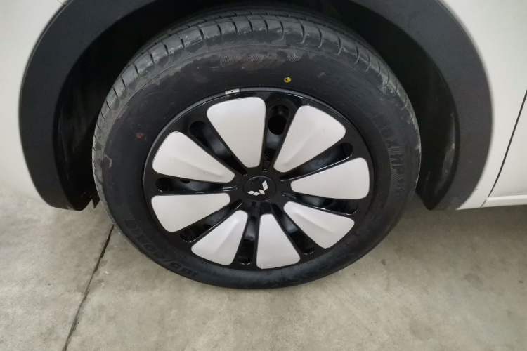Used Wuling Bingo 2024 333 km Lingxi Connected Version
