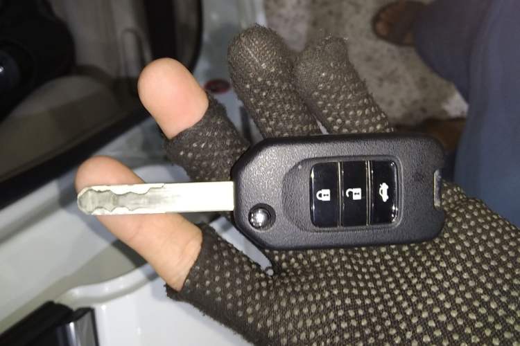 Used Honda Crider 2015 1.8L automatic comfort version
