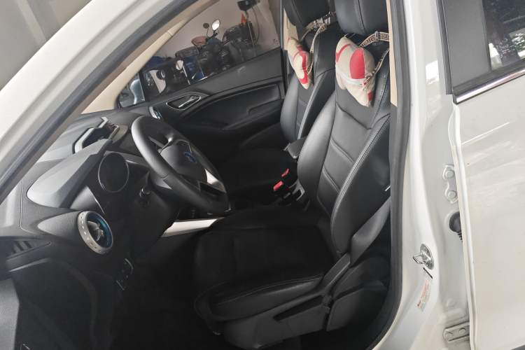 Used BYD Yuan New Energy 2019 EV360 Smart Connect Leading Model
