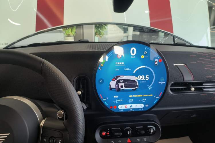 Used  JCW 2025 JOHN COOPER WORKS
